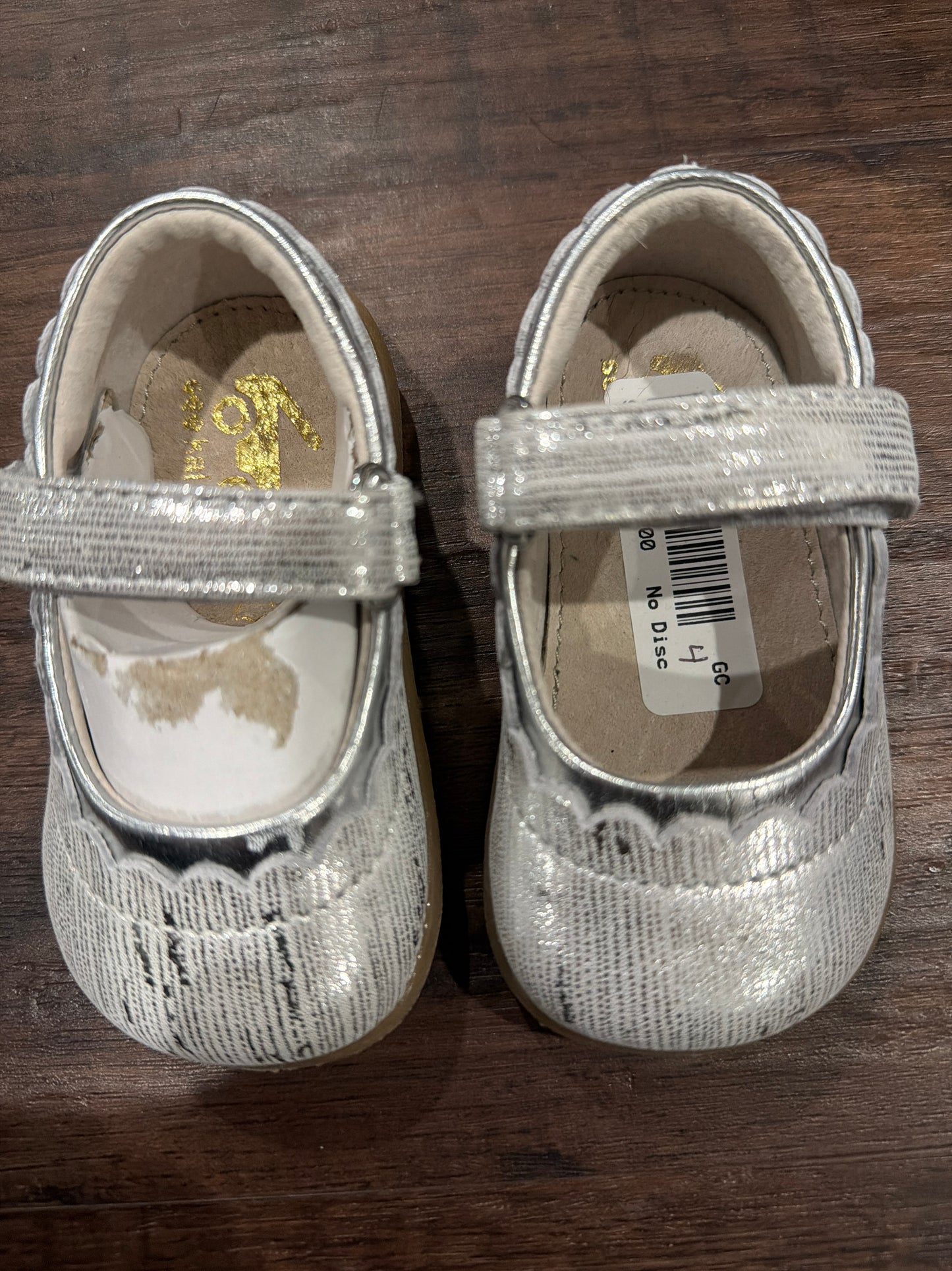 #107 girls size 4 toddler See Kai Run shoes