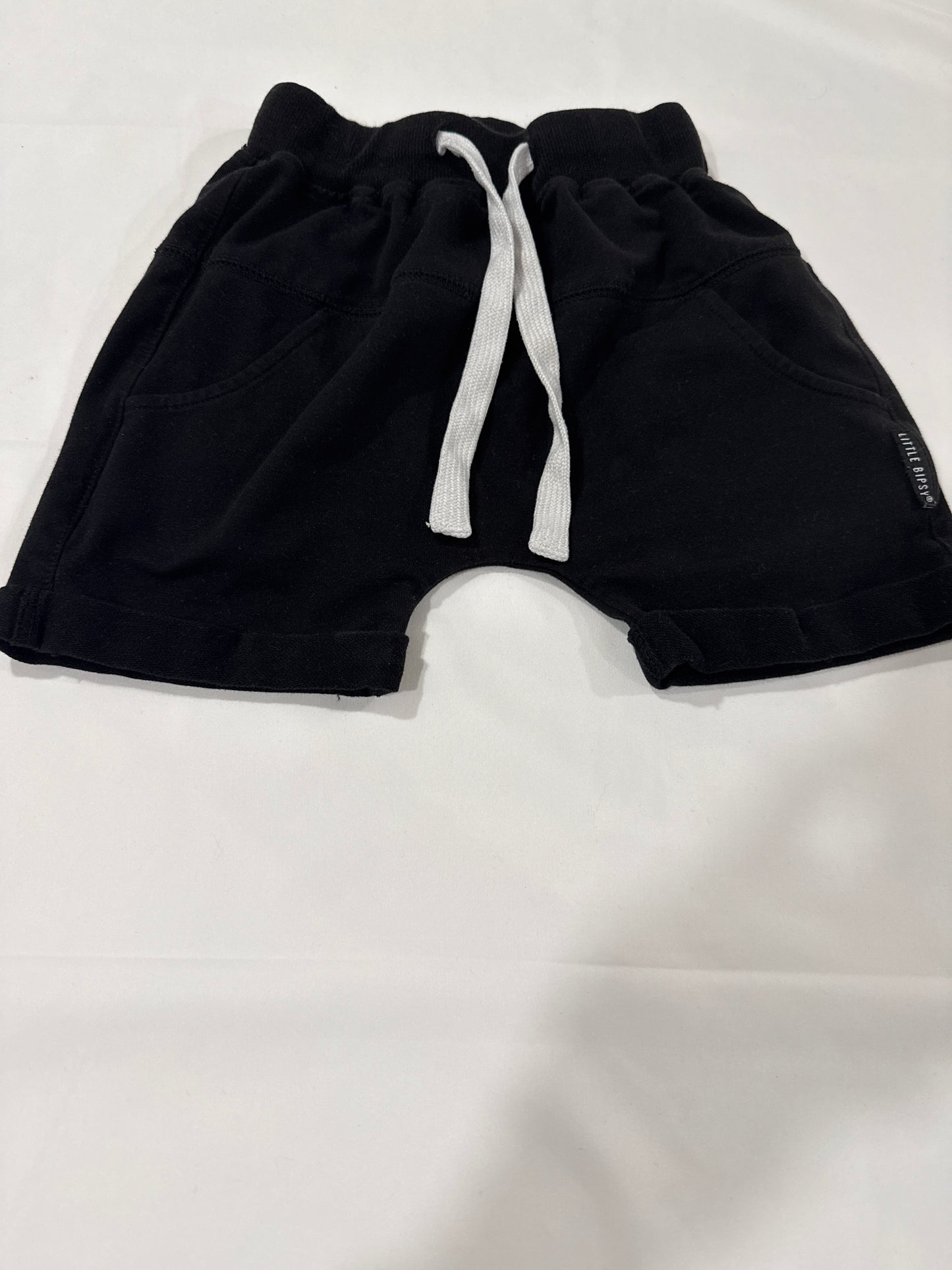 Seller 16- 3/4t little bipsy shorts