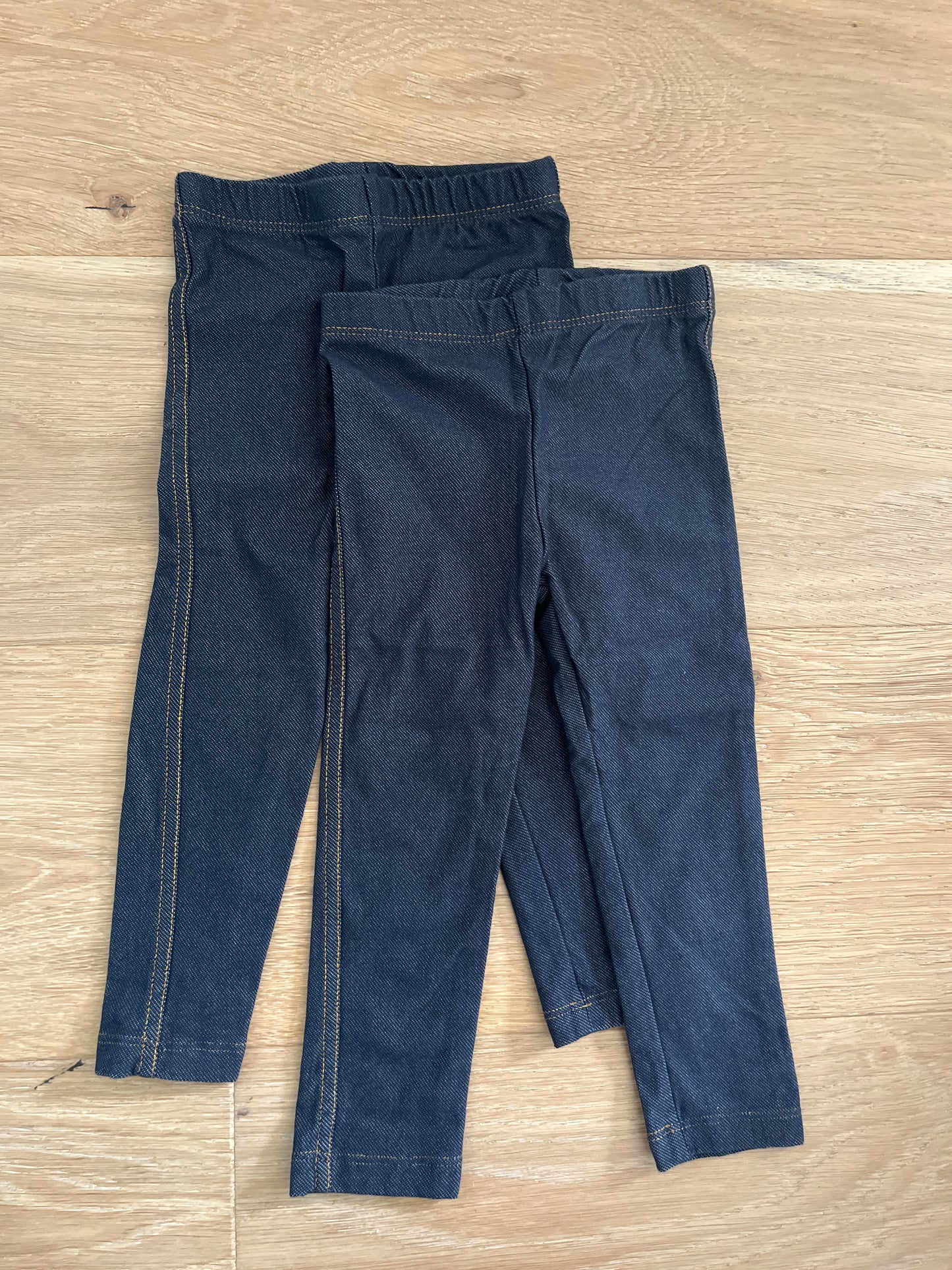 #110 Girls 2T Children's Place leggings set