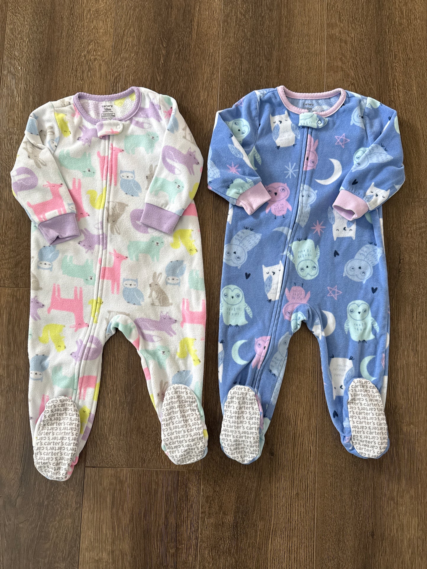 #173-Carter's fleece pajama bundle size 18m