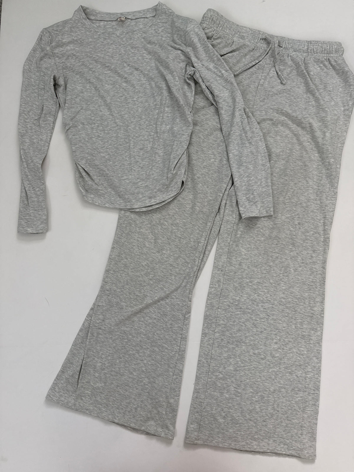 #64 Amazon Heather Gray Lounge Set EUC Size M