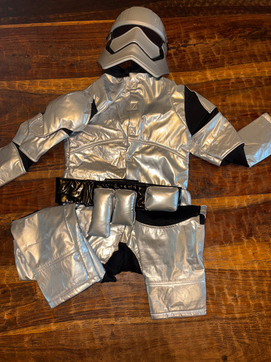 #182 5/6 Storm trooper costume