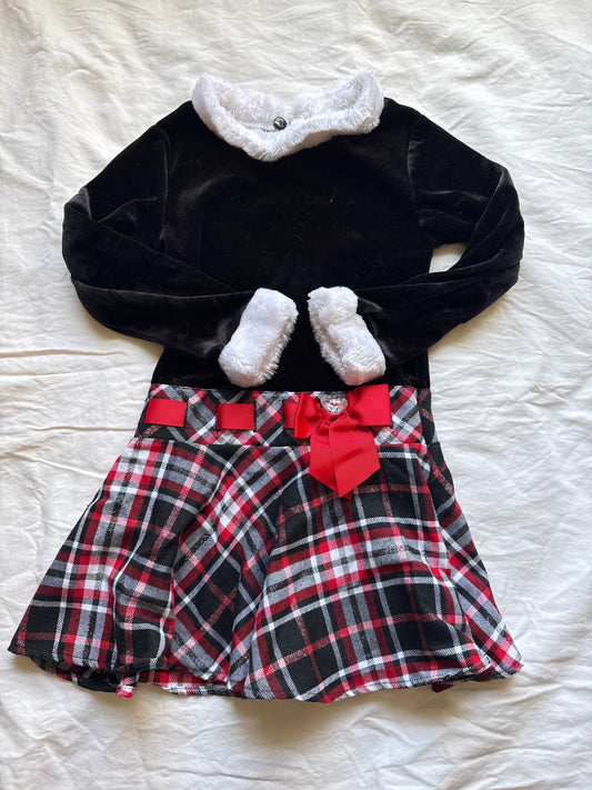 REDUCED Seller 161, size 4 Christmas dress