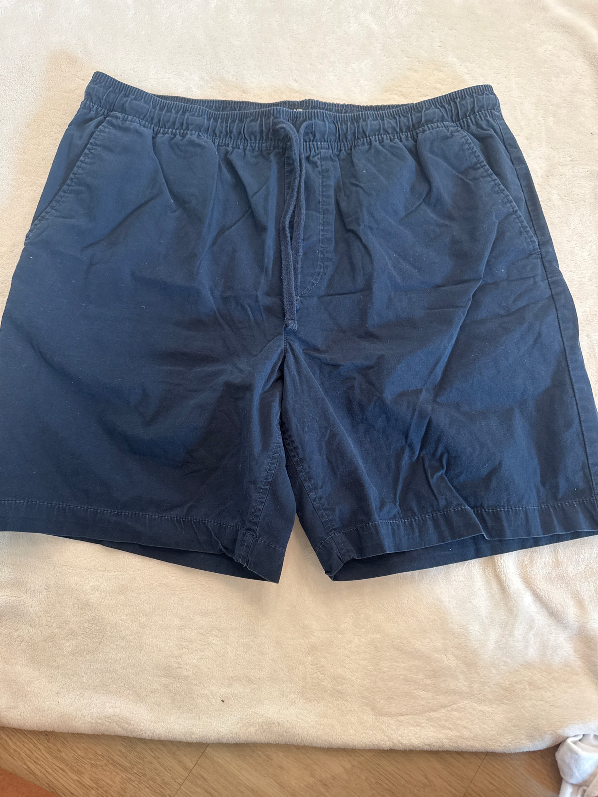 #81 Men Xl banana republic drawstring shorts navy blue