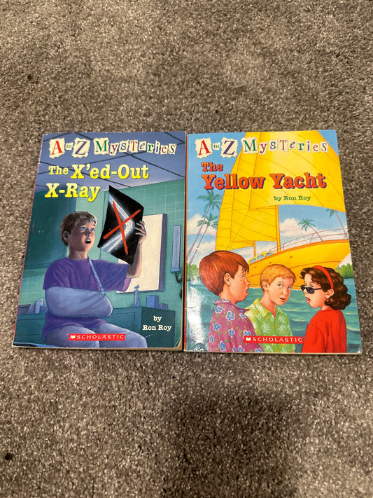 #81A A to S Mysteries Book Bundle Chapter Books