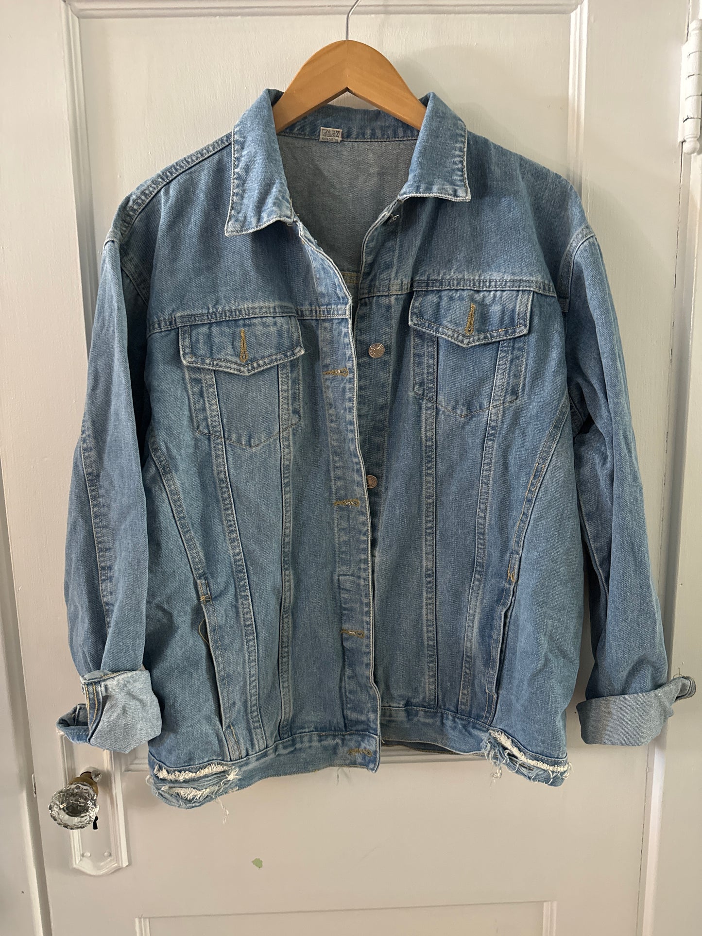 Amazon Distressed Oversized Light Wash Denim Jacket, Size L, Like New, PPU Norwood