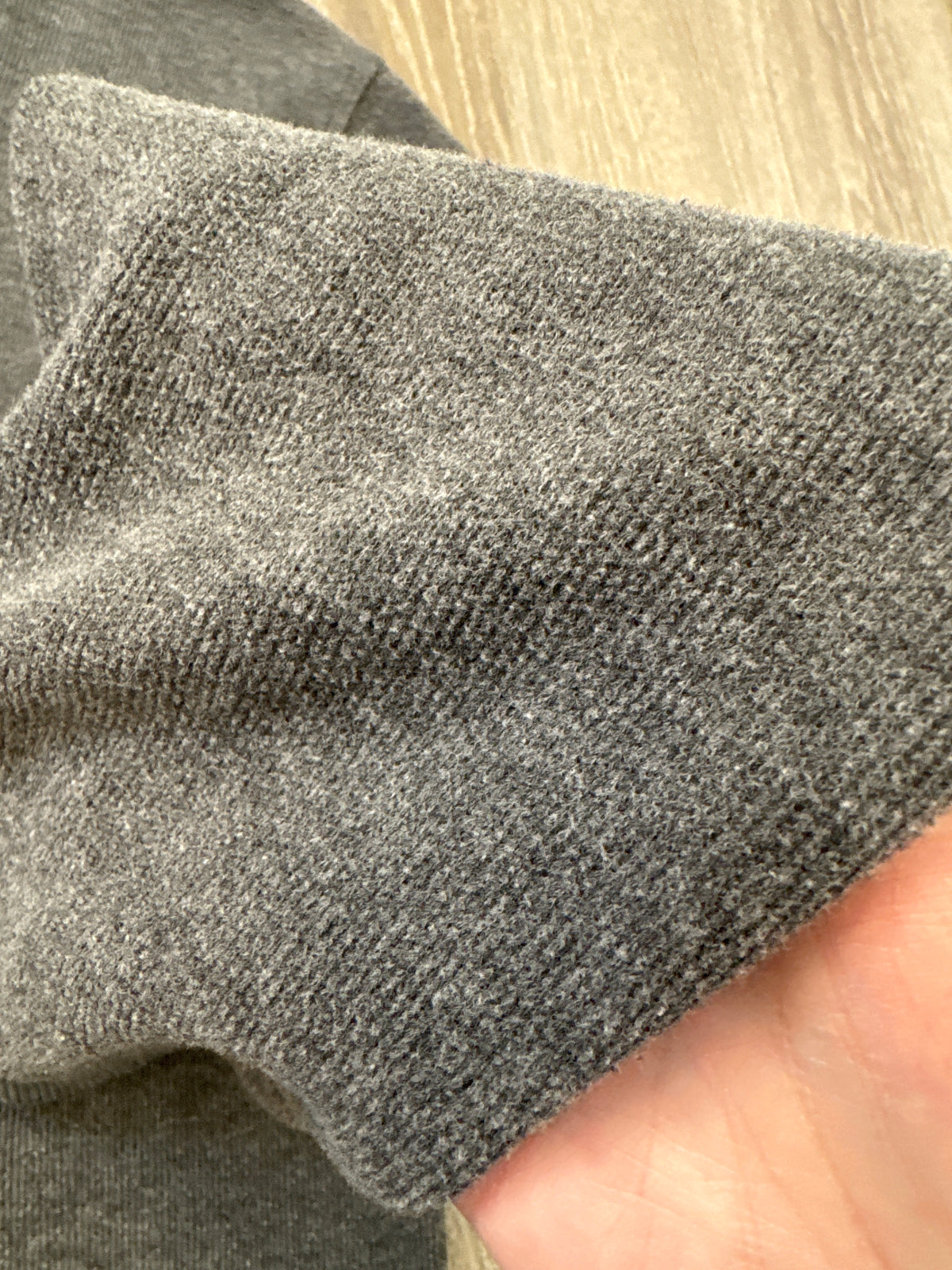 #149 Men’s Old Navy M grey rib knit sweater