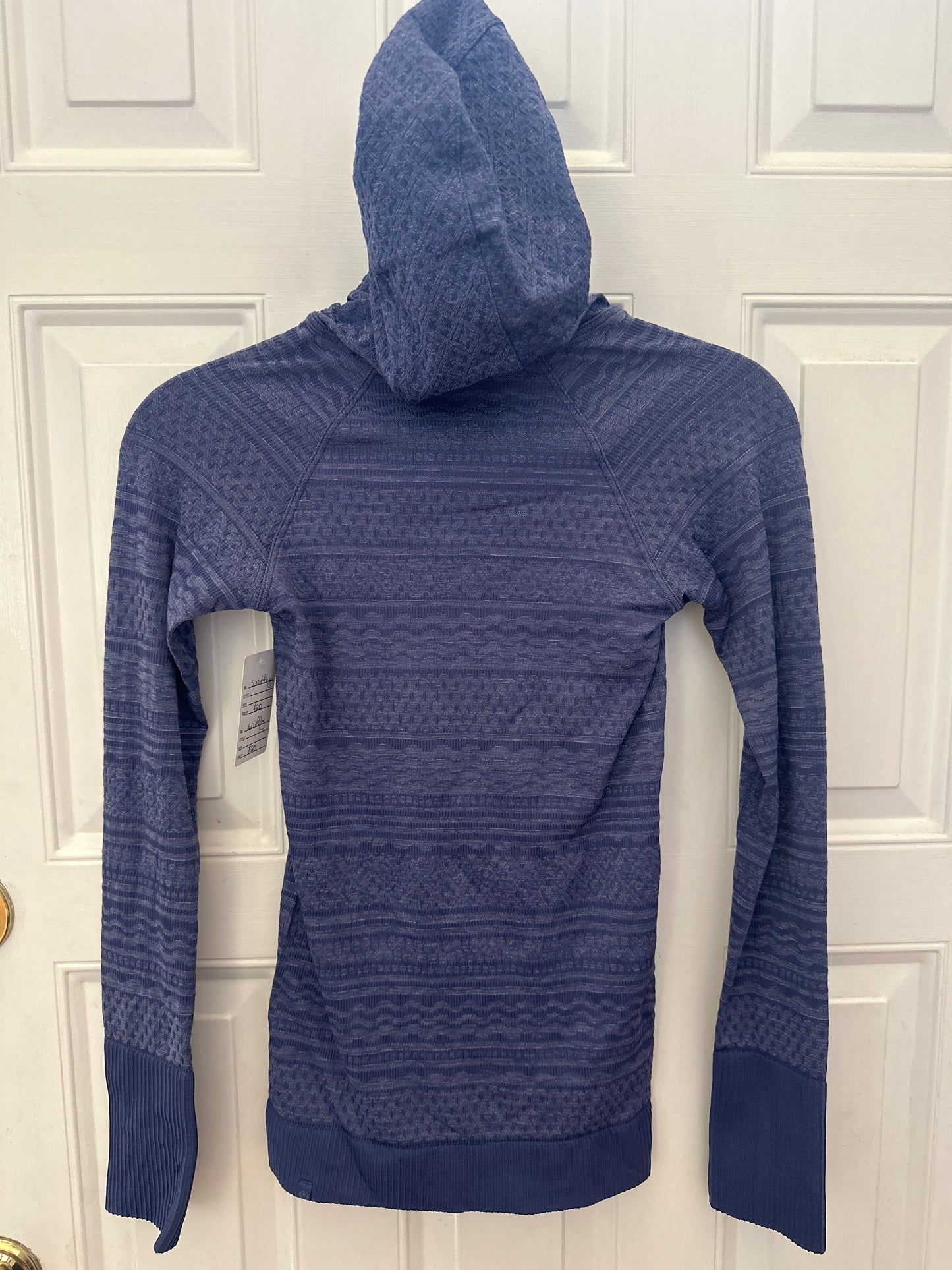 #81A REDUCED Lululemon Sz 2 Hooded Swiftly Periwinkle Shirt Similar to Swiftly