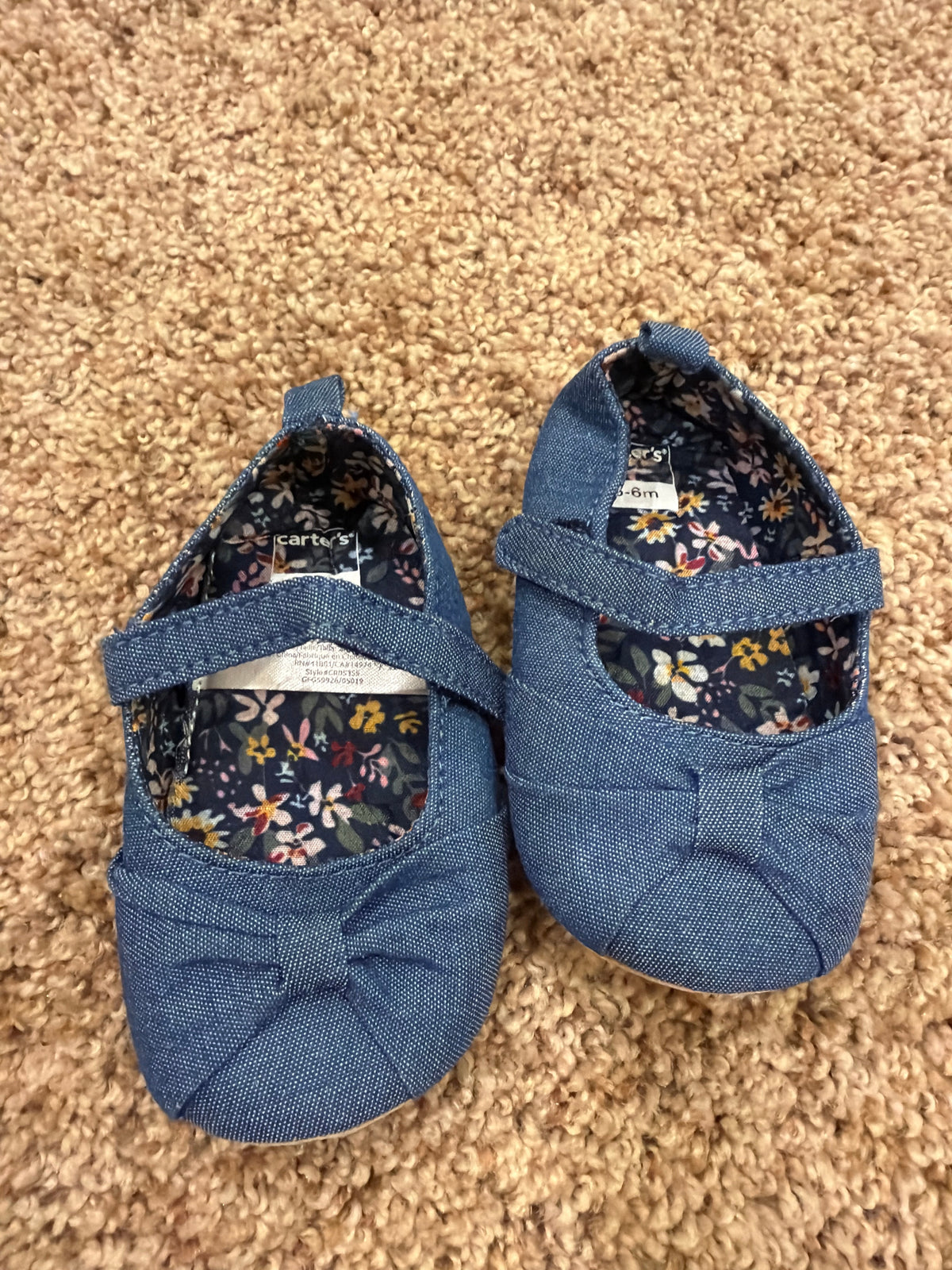 #47, Girls, denim, size 3-6months shoes