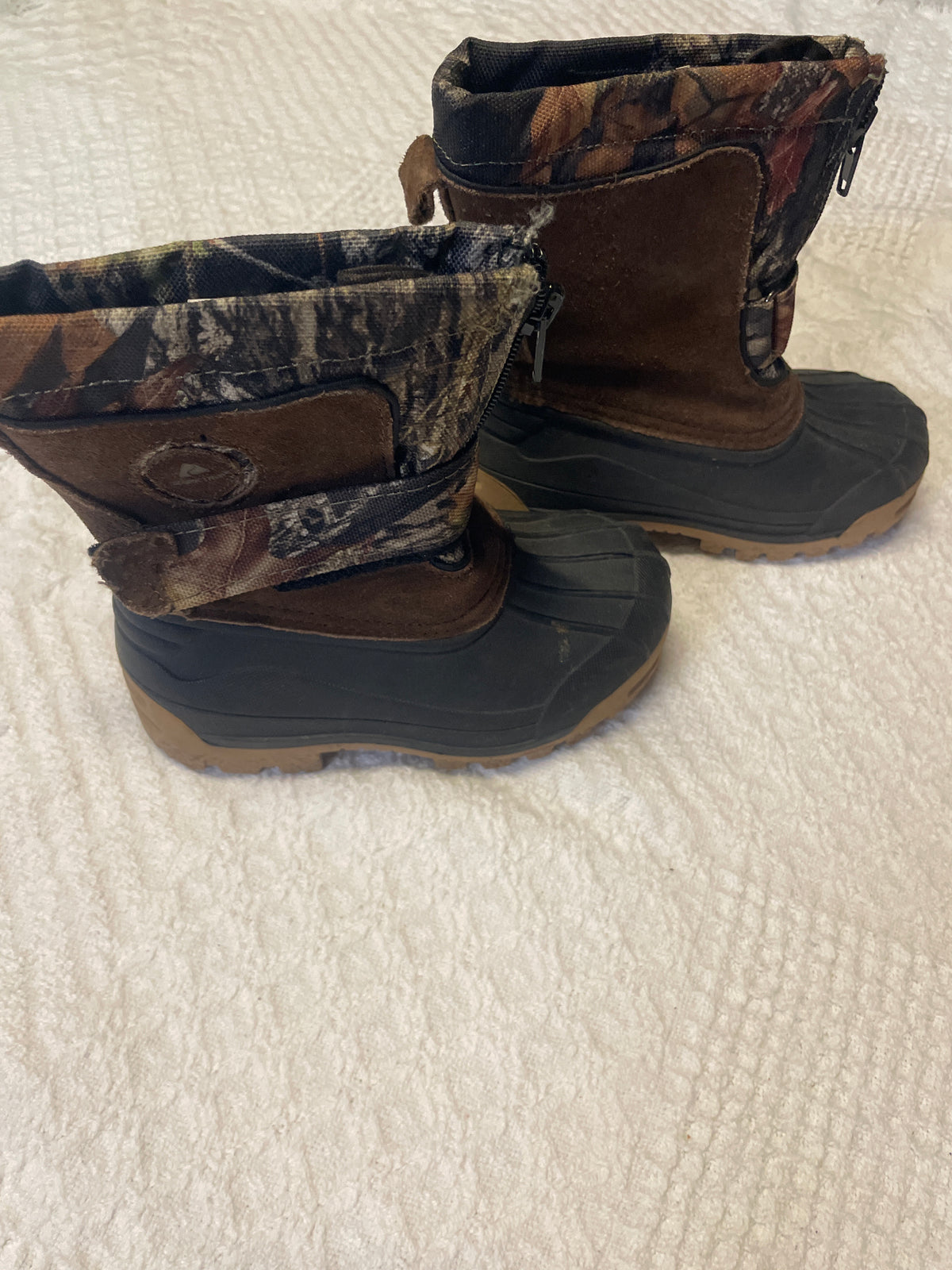 Seller #57 Boys toddler size 8 boots