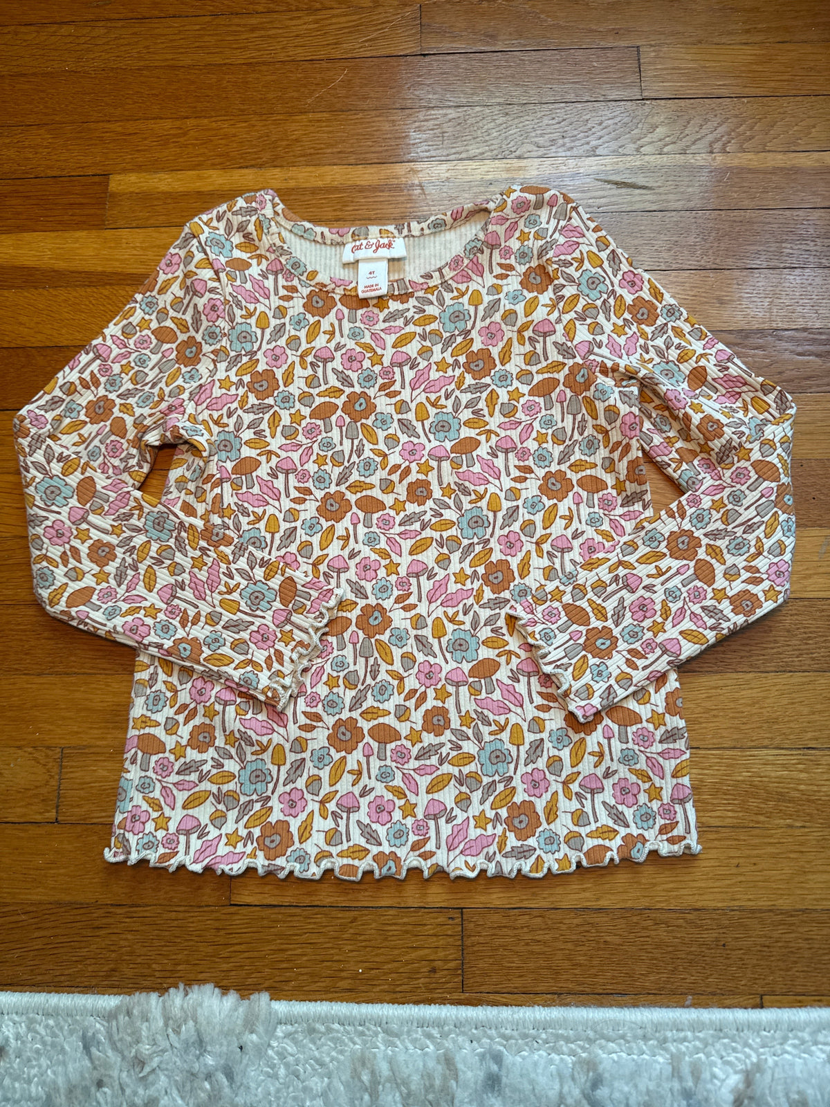 #127 Cat & Jack Floral Top Girls 4T
