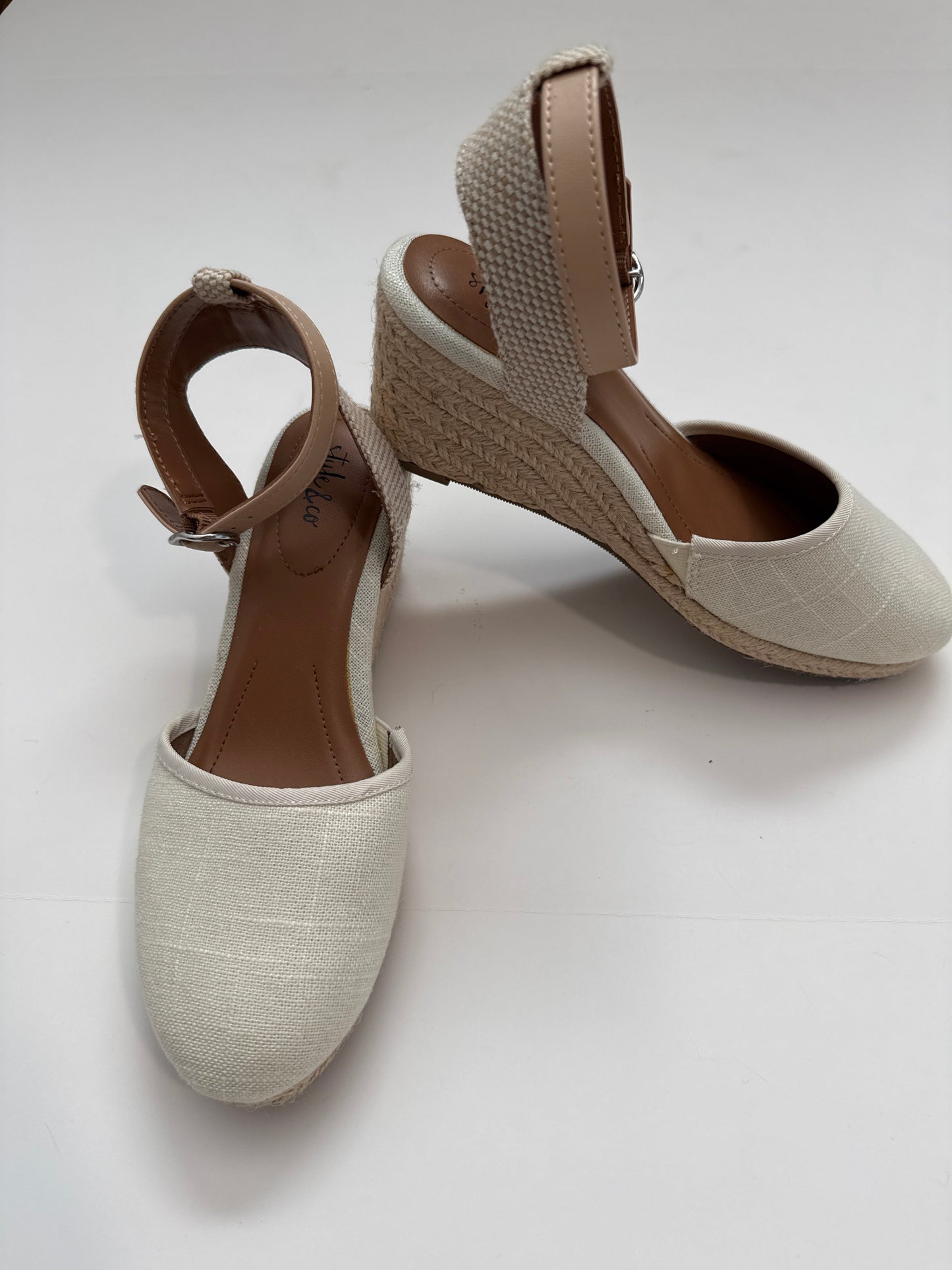 #64 Womens Espadrille Heels Size 7 (worn once)