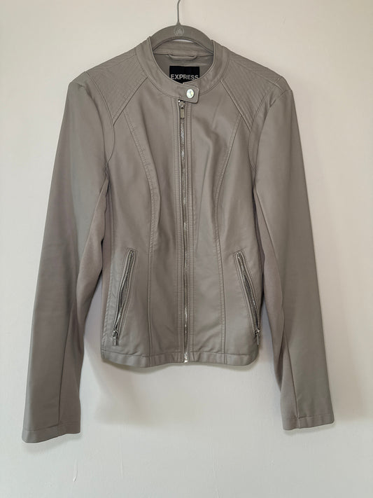 Seller #127 Women’s faux leather jacket size small