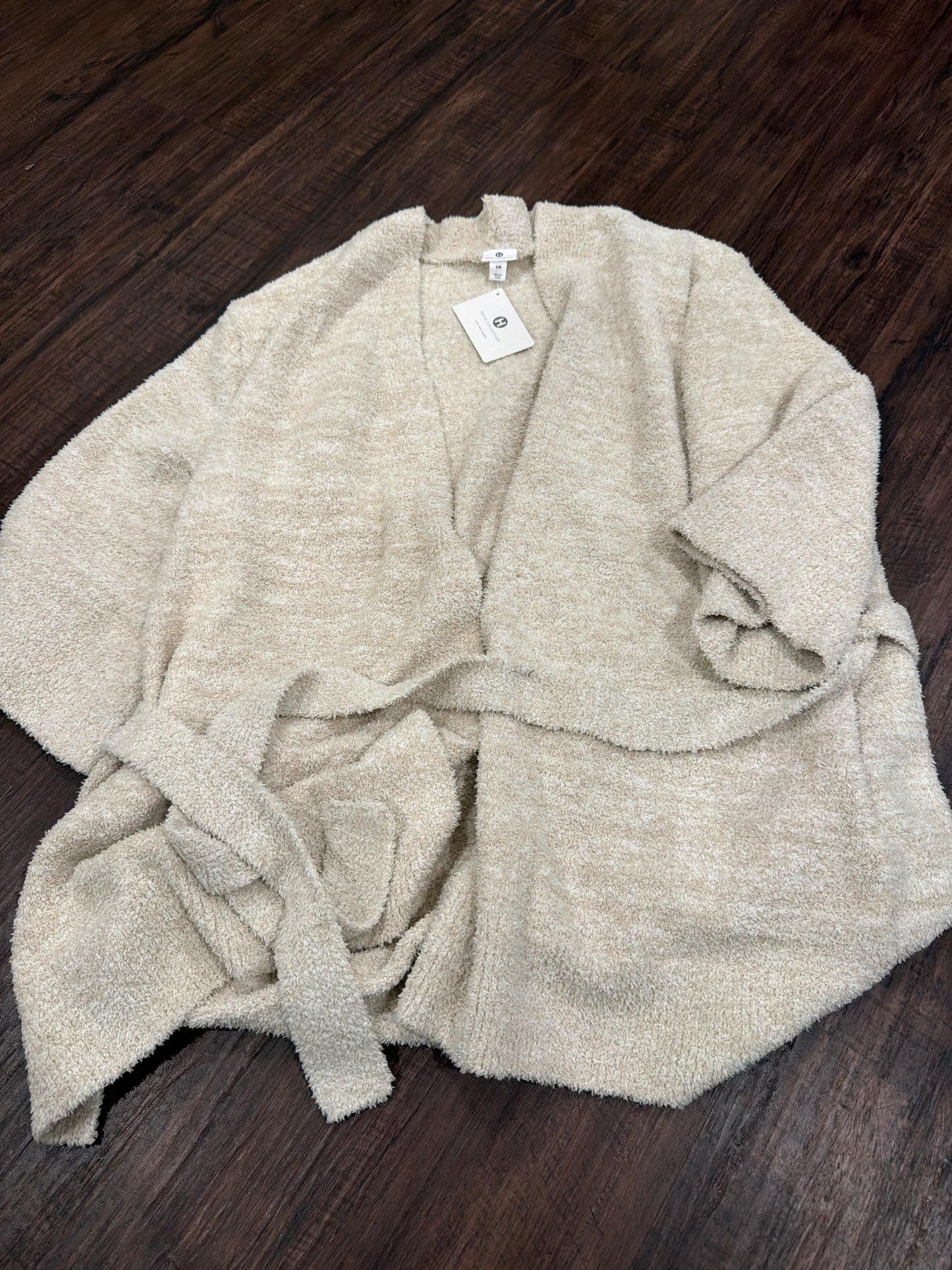 #107 Hotel Collection womens size s/m oversized cardigan