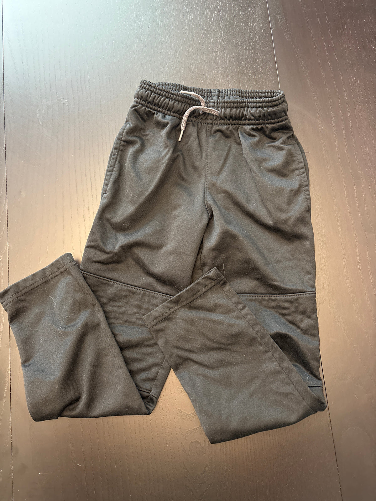 #166 boys Cat&Jack XS(4/5) sweatpants