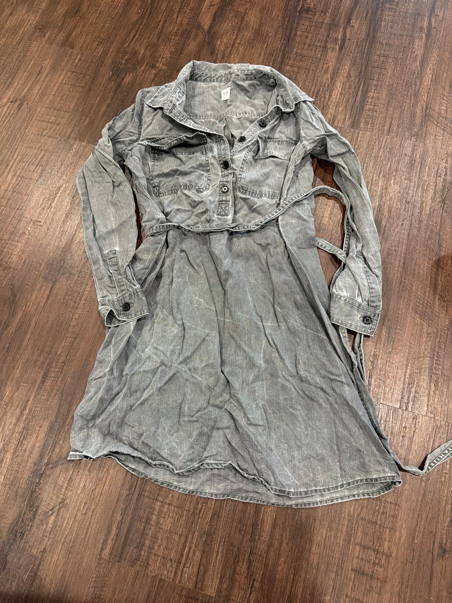 #107 Size XS Petite Gap Womens Dress