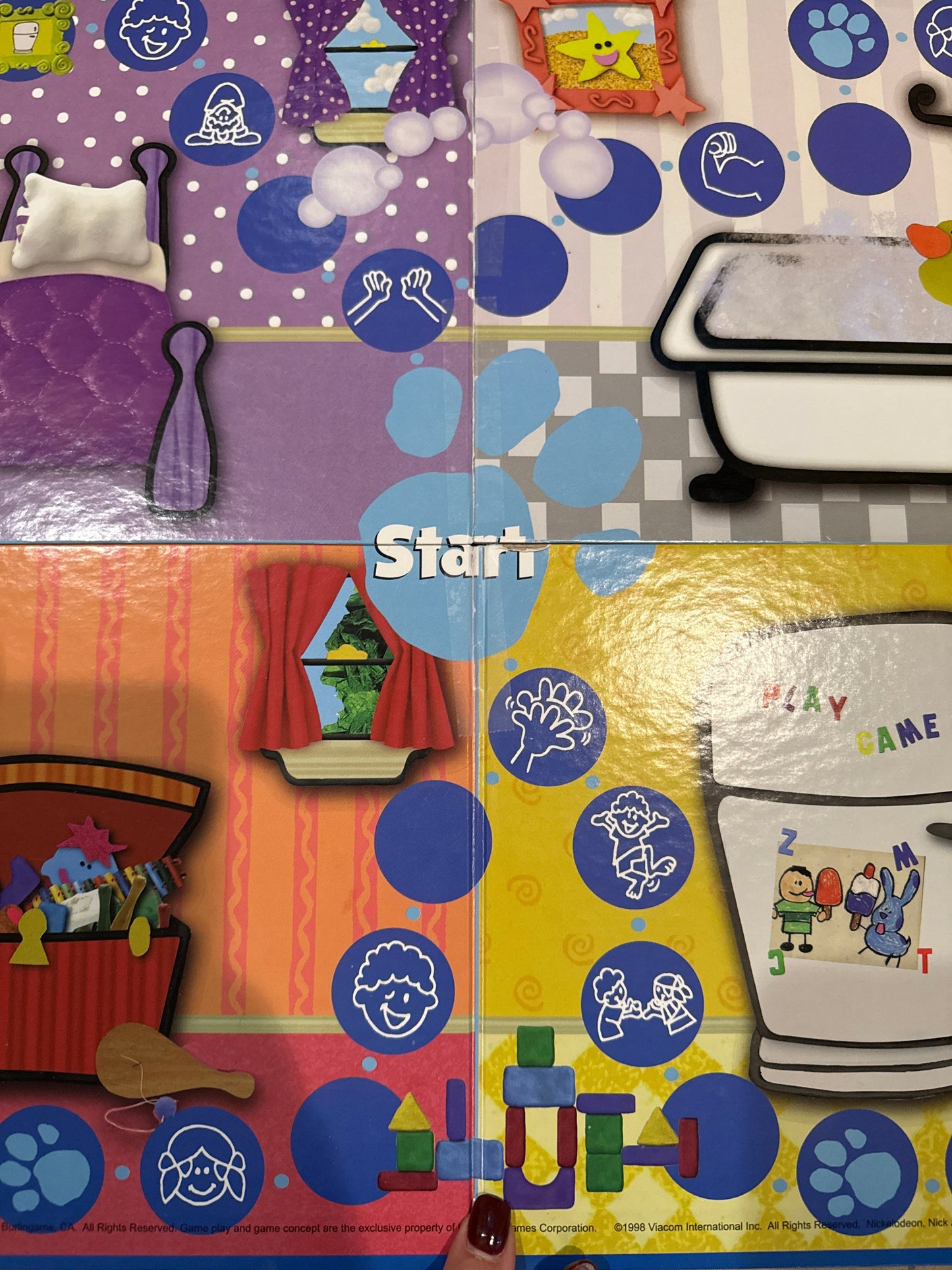 Seller #216 Blue’s Clues Game