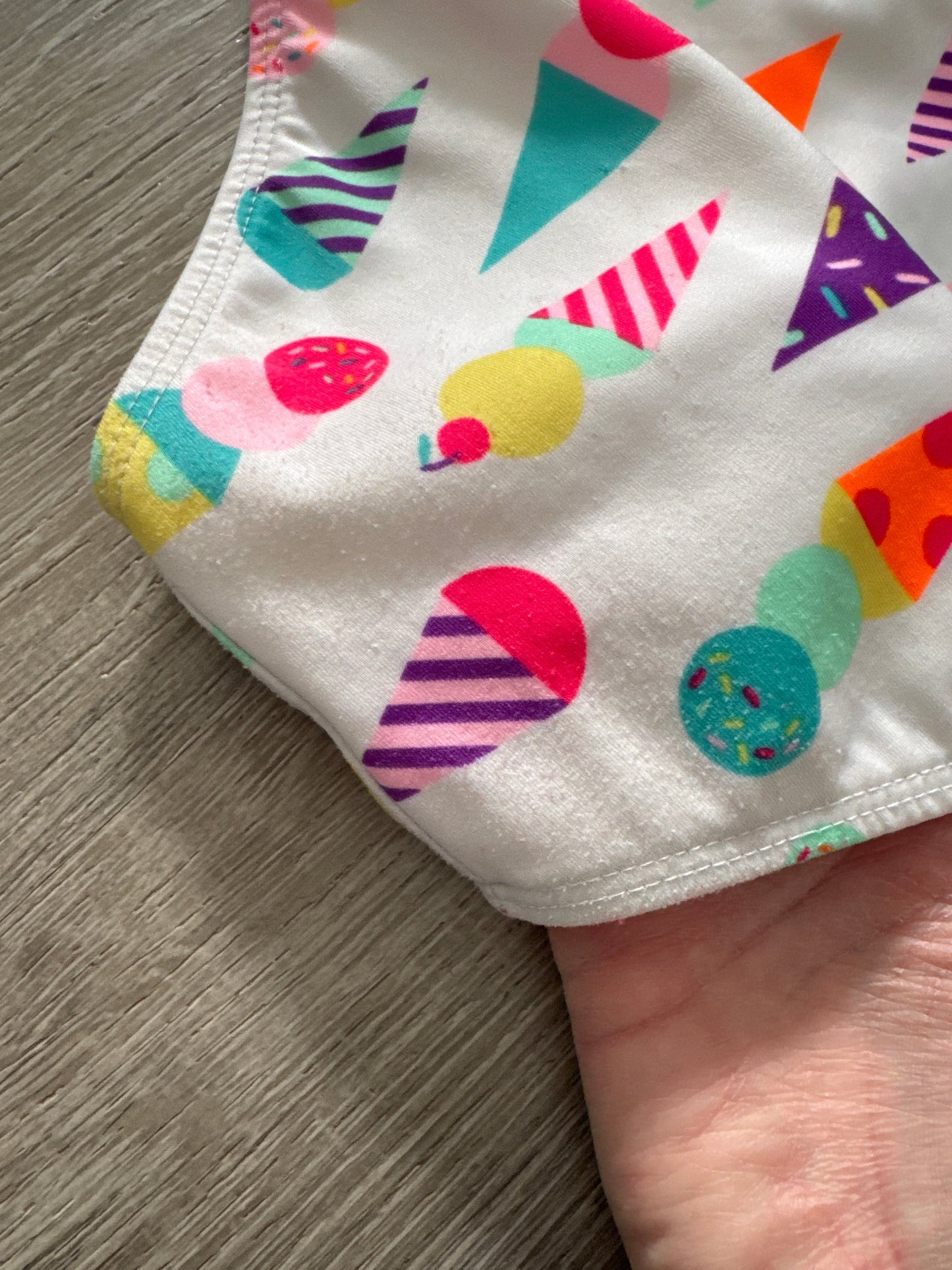 #149 Girls 3T cat and jack ice cream swim suit REDUCED