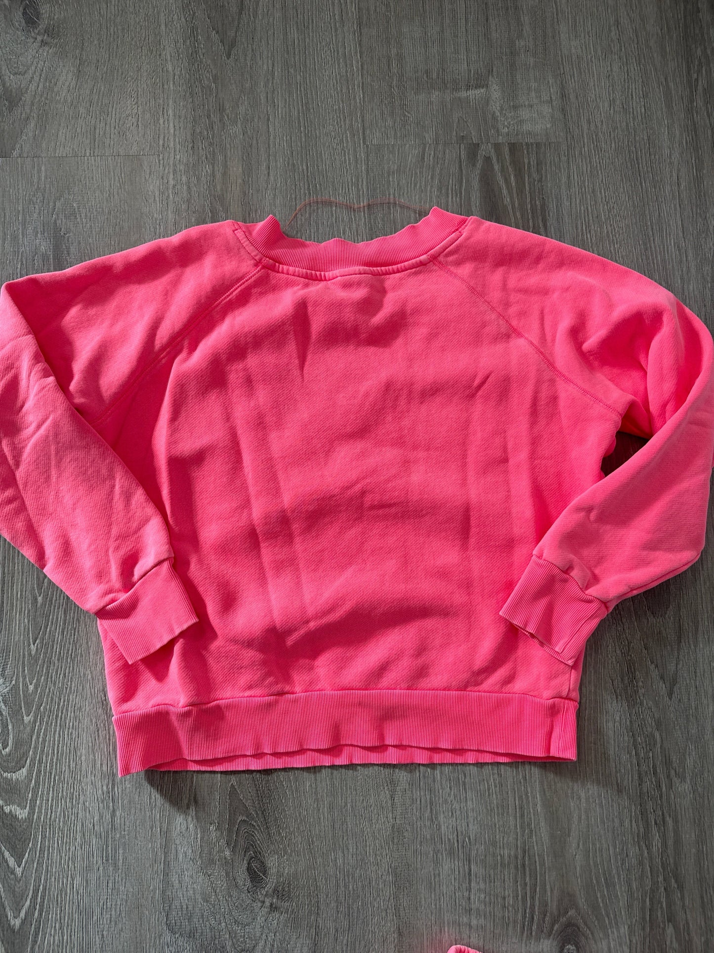 #149 women’s small neon pink lounge set REDUCED
