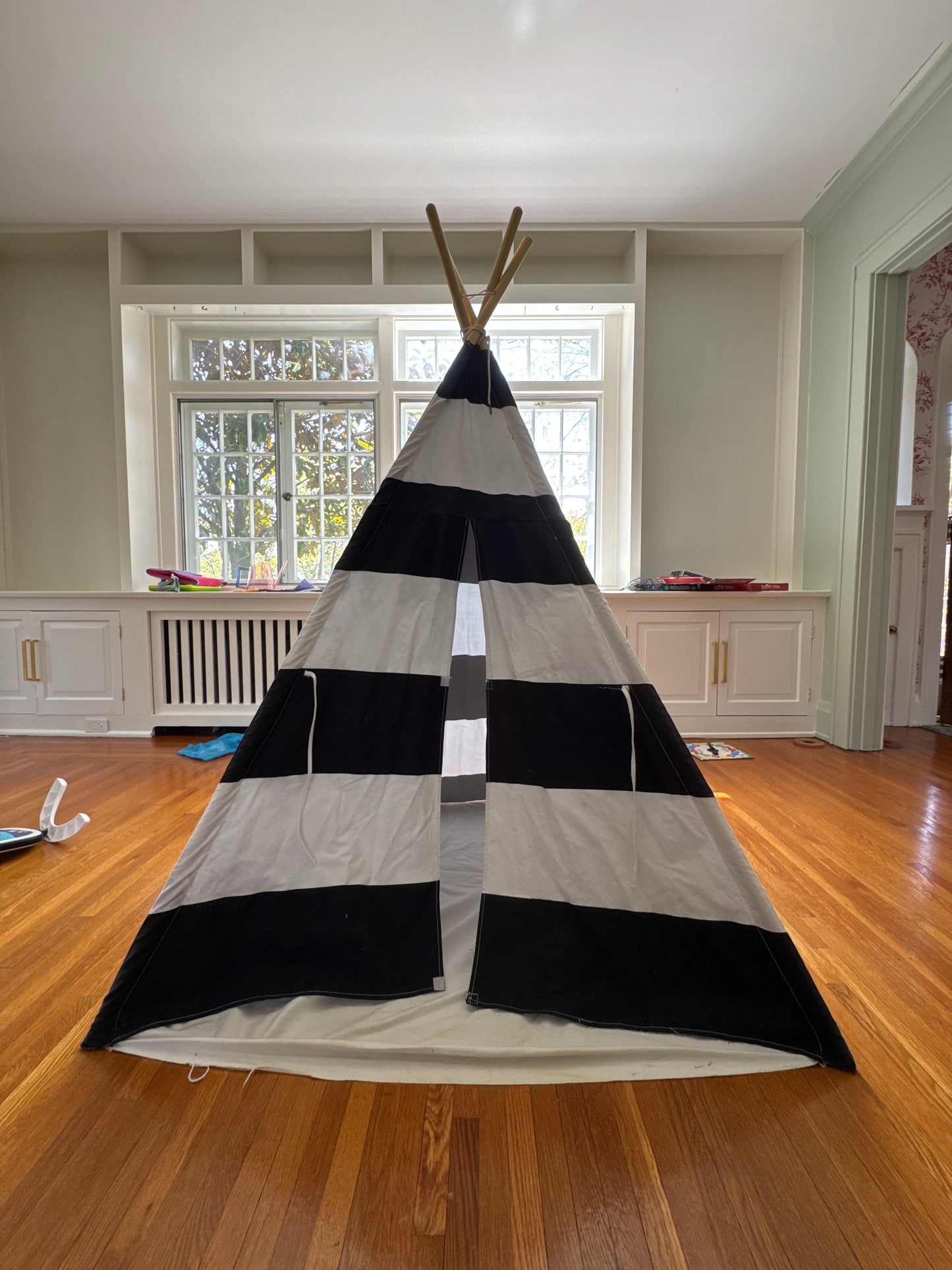 Seller #127 Kids Cloth Tent