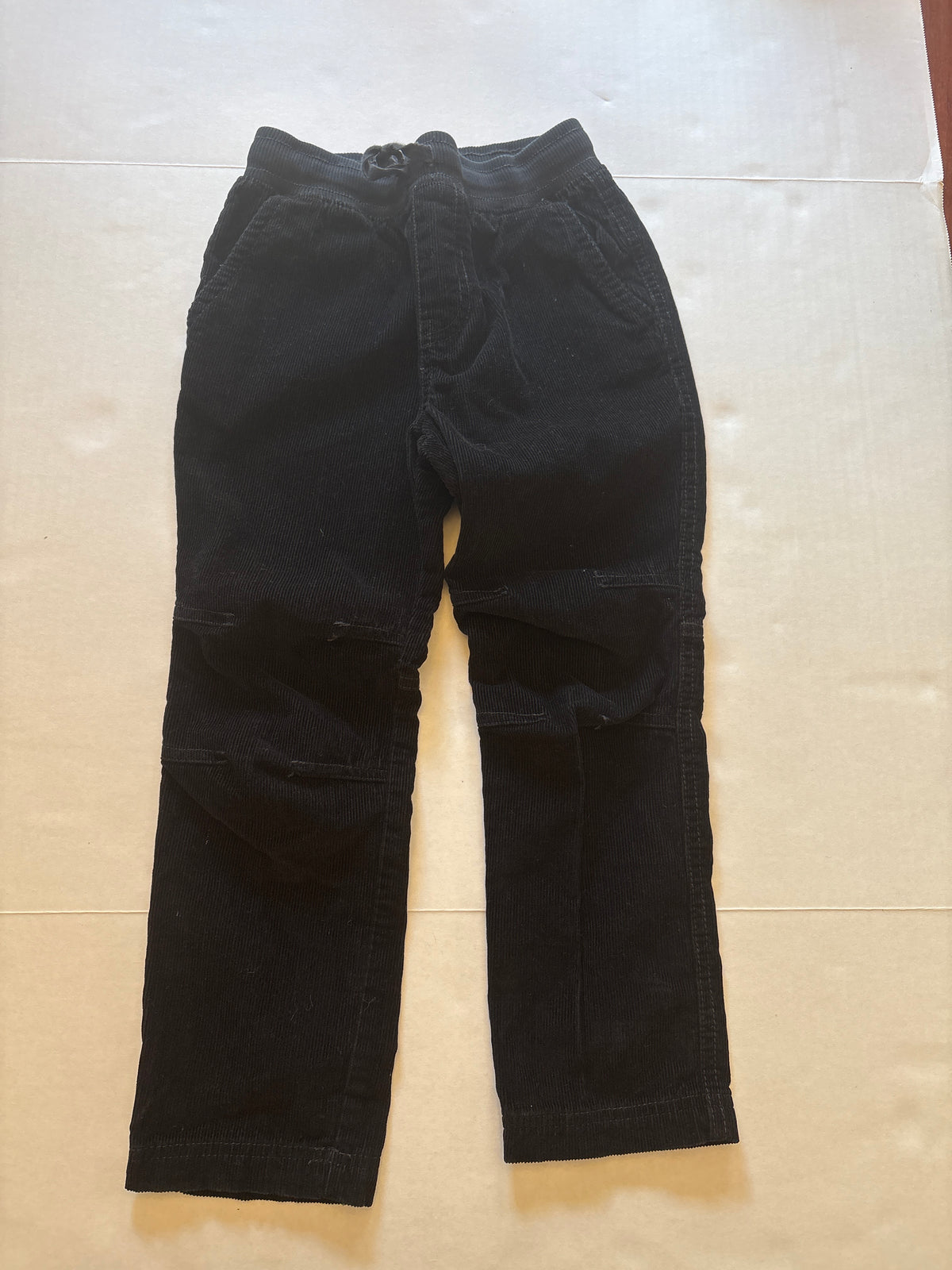 Seller 118 EUC Boys Tea Collection black corduroy pants. Elastic waist. Size 6