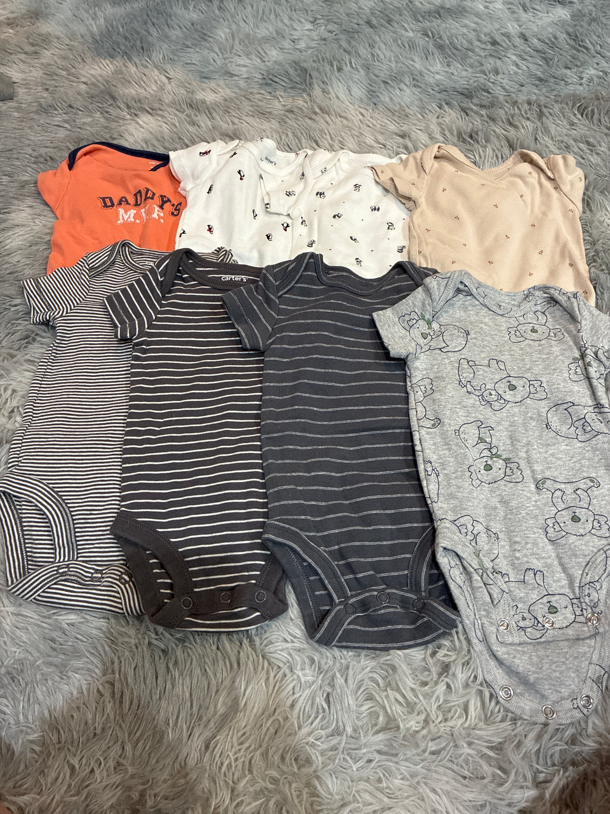 SCO46-carters-short sleeve onesies- gender neutral-3 months- 8 pack