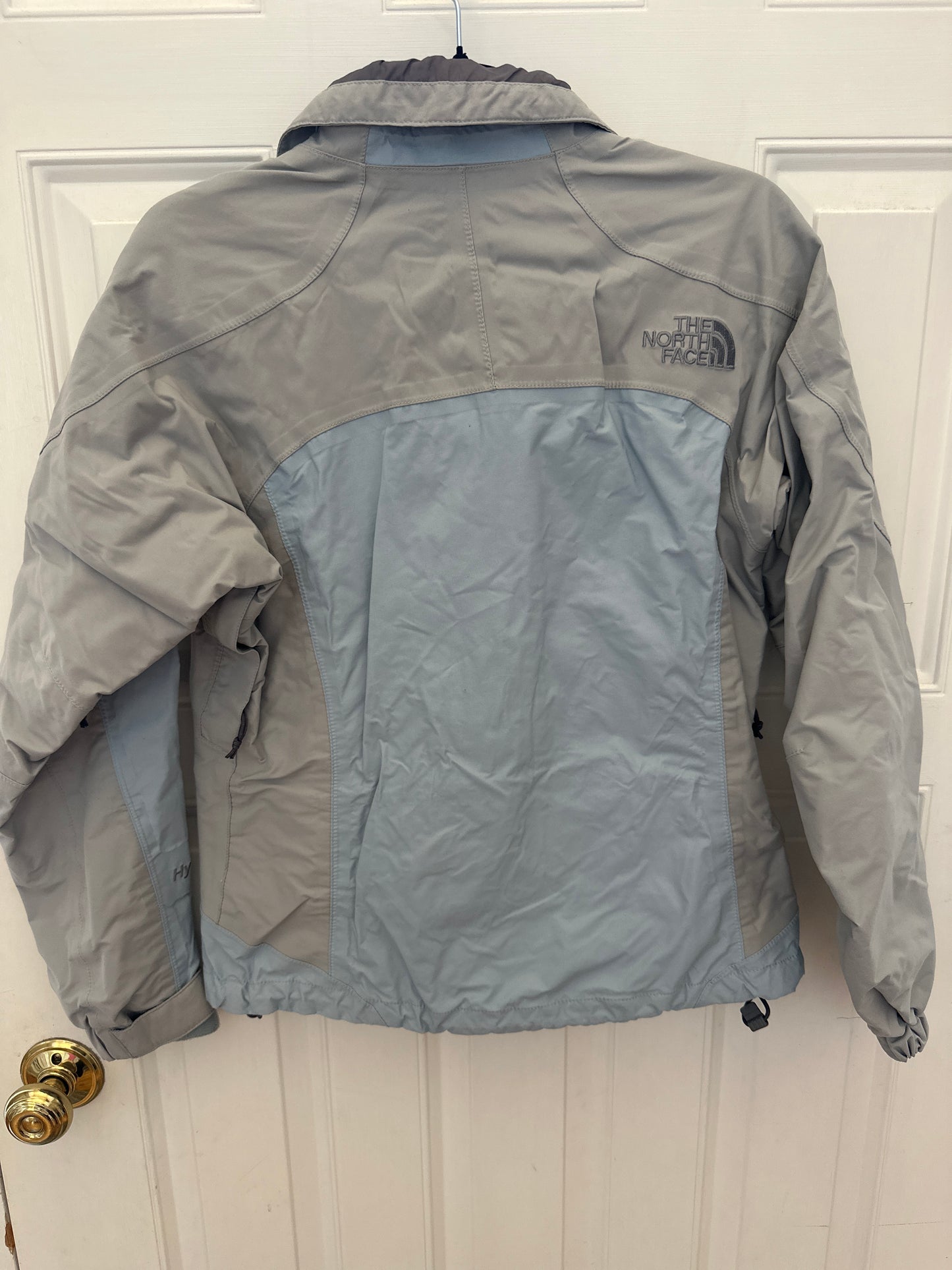 #81A North Face Women’s XS Hyvent Coat $248