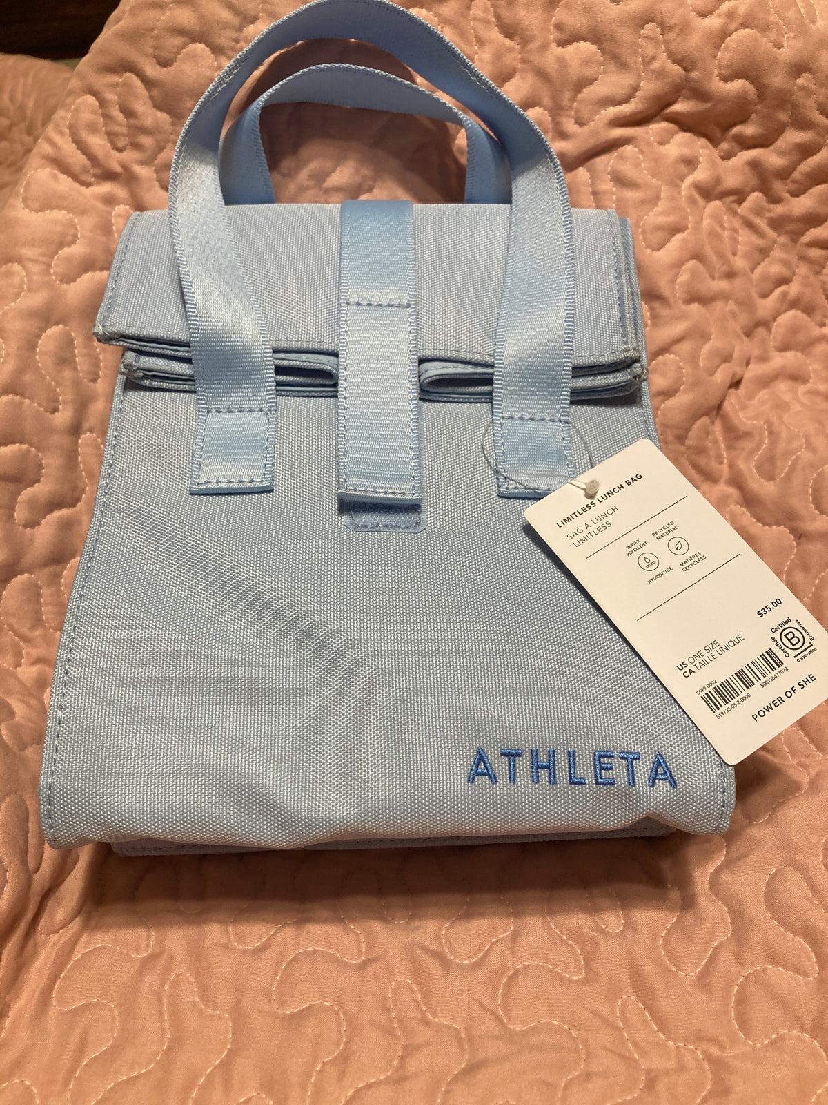 Seller #60 NWT Athleta Lunch Bag