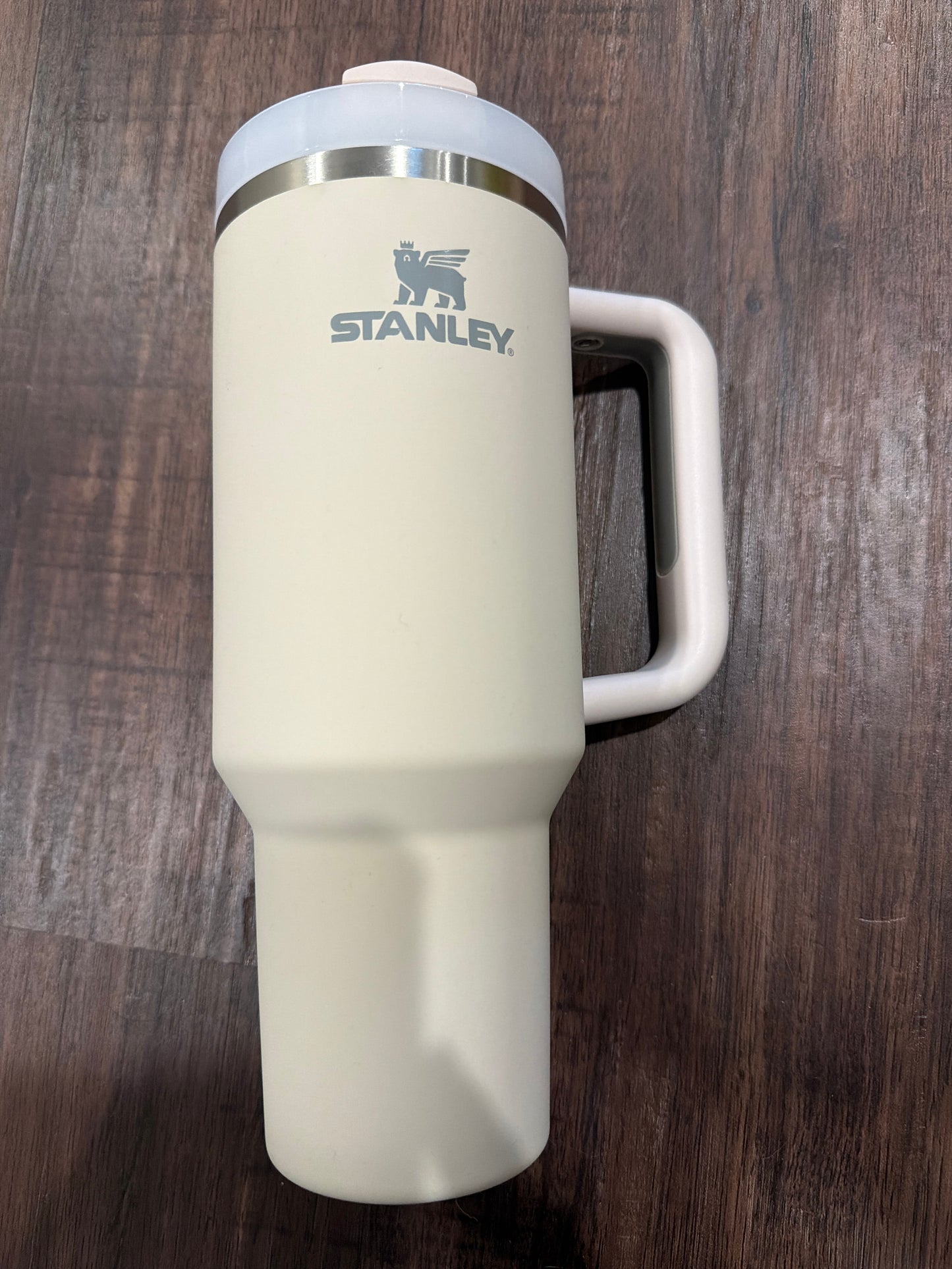 #107- new Stanley 40 oz