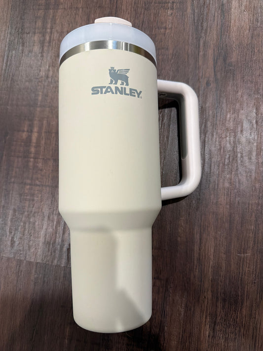 #107- new Stanley 40 oz