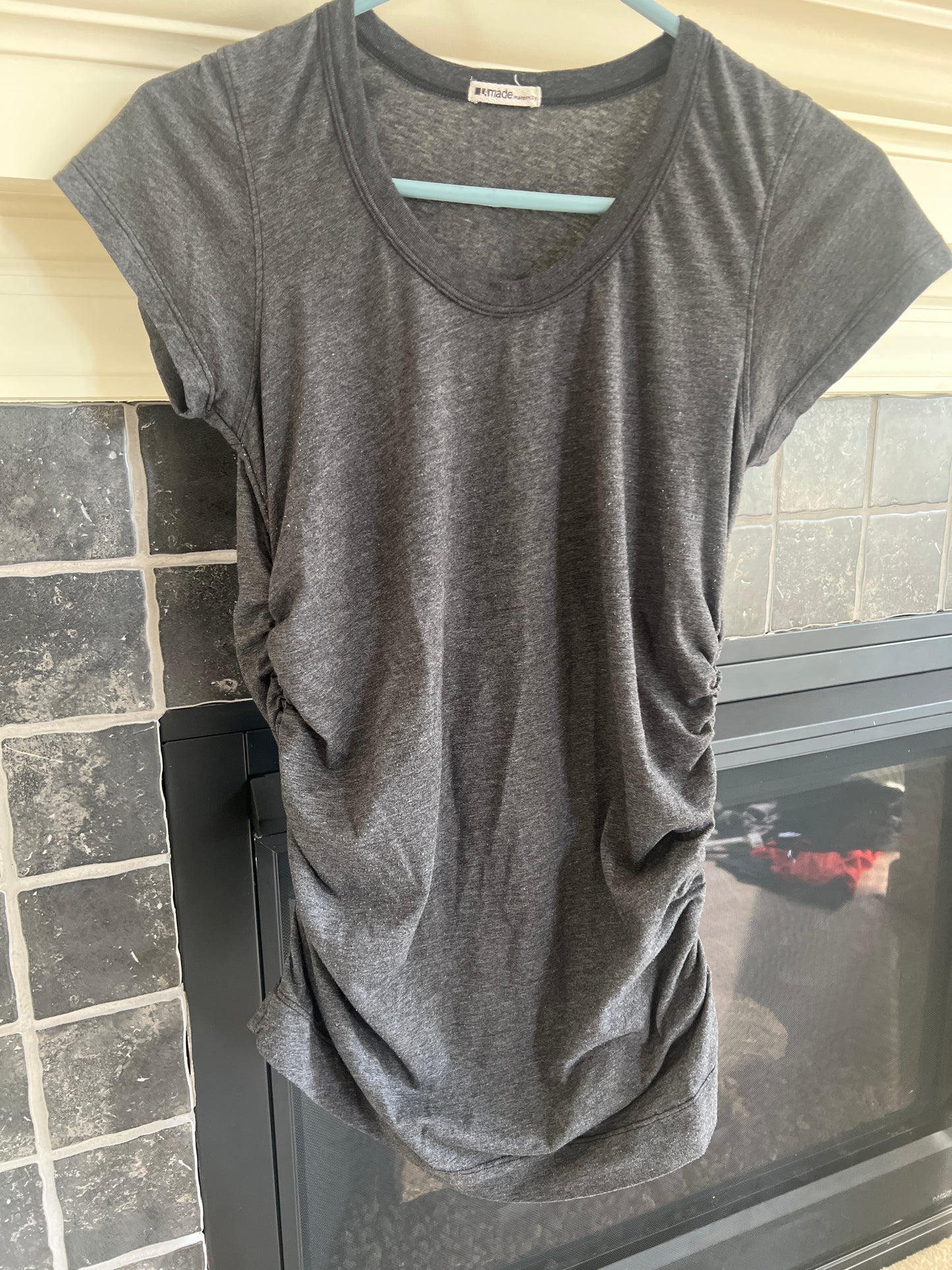 LA Made Maternity gray tshirt, size medium