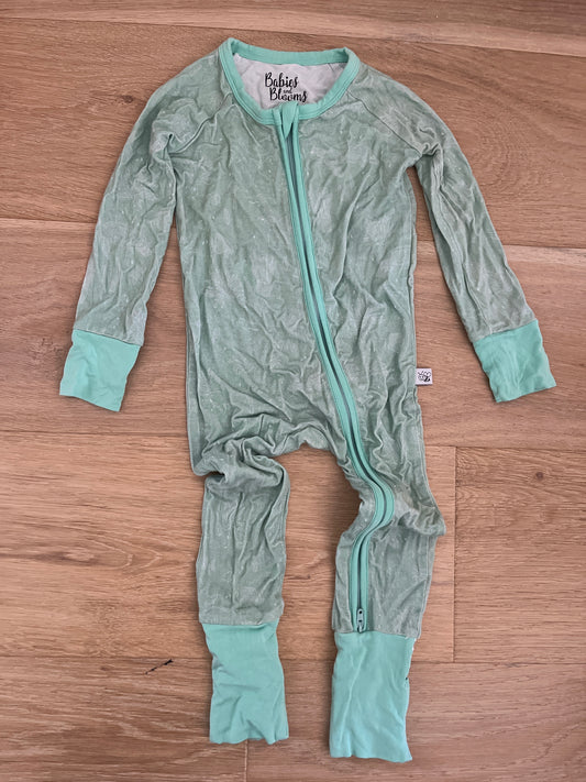 #110 Boys 12-18 months bamboo pajamas
