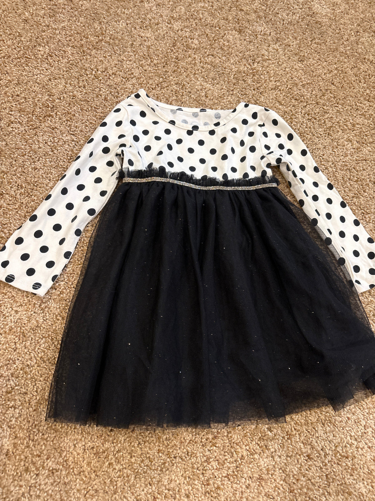 #47 girls 2T black and white dress, Wonder Nation
