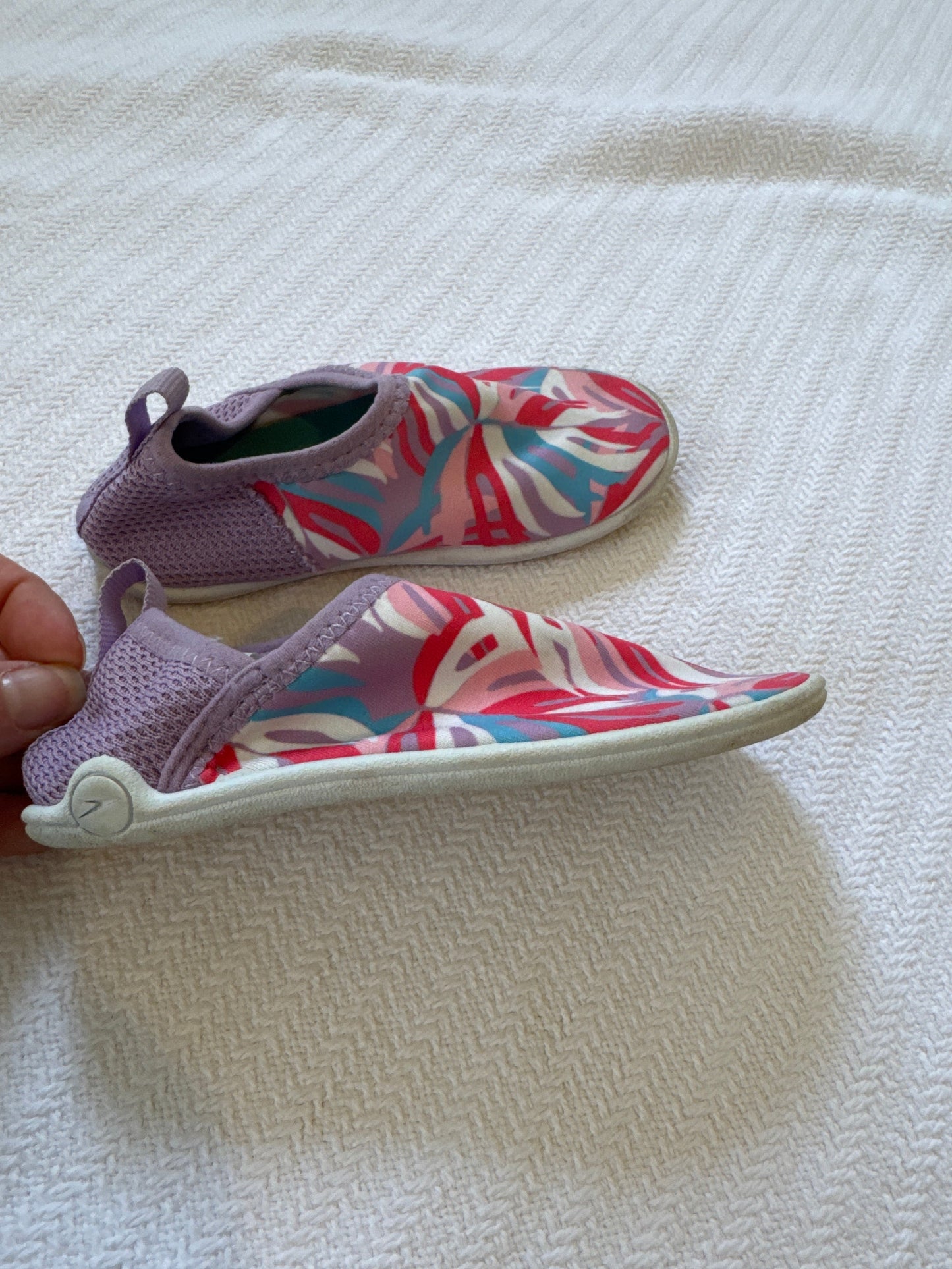 Seller #127 Speedo swim shoes size 7/8
