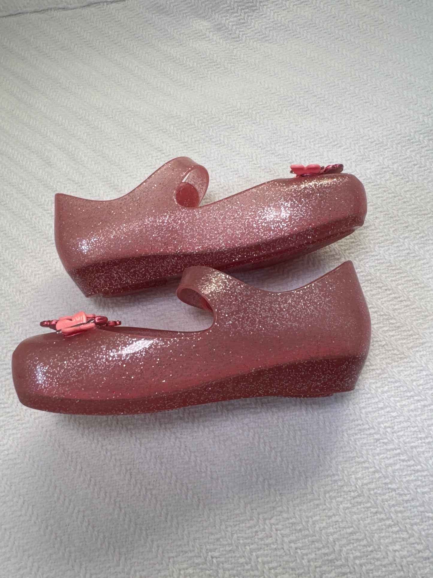 Seller #127 Girls Mini Melissa jelly shoes size 8