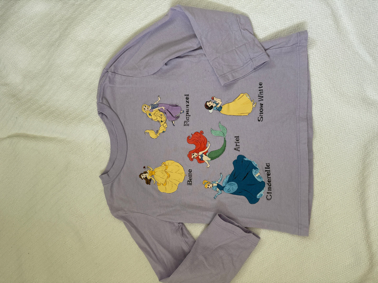 Seller #127 Girls Disney princess shirt 4T