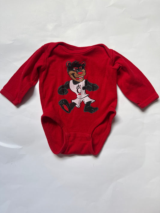 #170 UC Bearcats Red onesie gender neutral 6 months