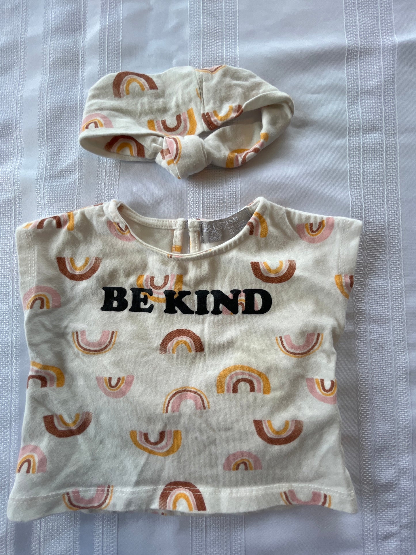 #57  Girls 3 mo shirt and headband EUC