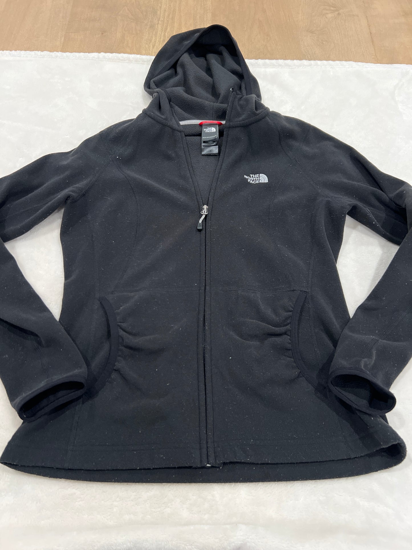 #46 woman northface lightweight hooded jacket guc