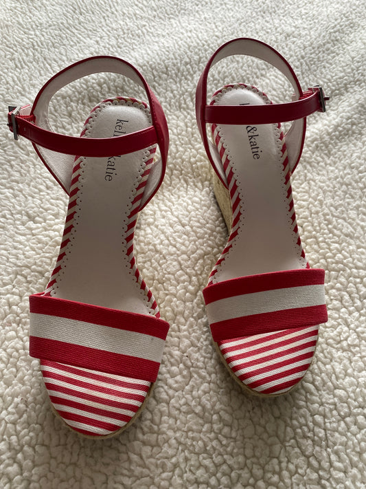 Kelly and Katie size 8 women’s red striped wedge