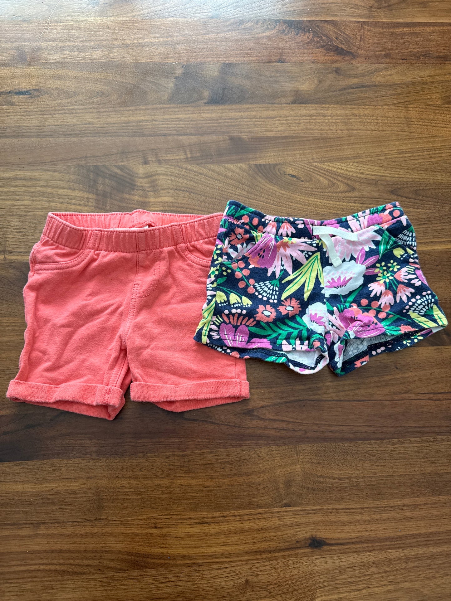 Seller 179 - Set of 2 girls 2T cotton shorts