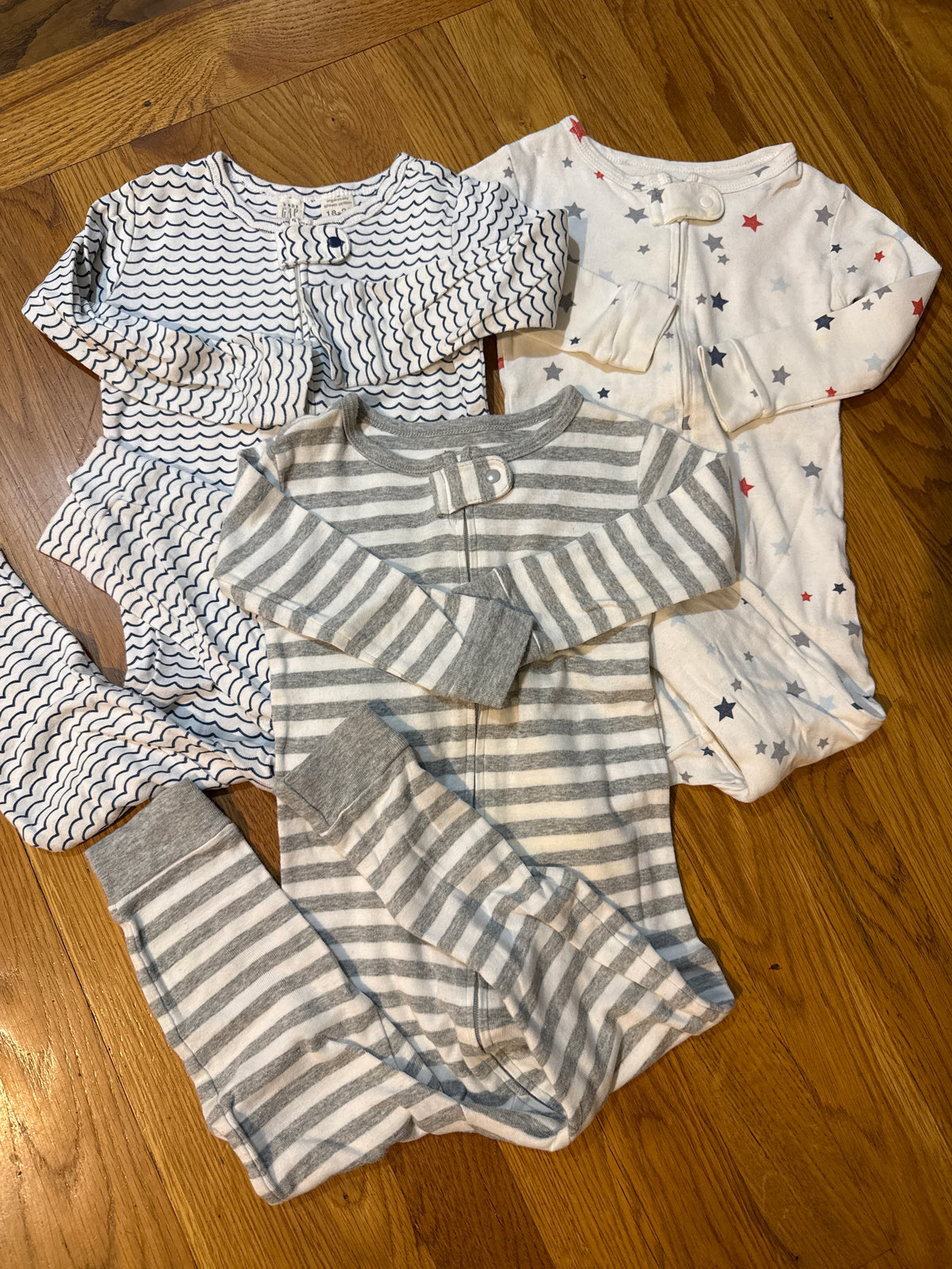 Seller # 152 - set of 3 Baby Gap size 18-24 months footless pajamas