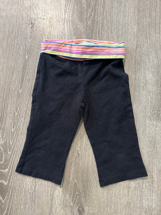 #149 reduced Girls 4T jumping beans black Capri legging