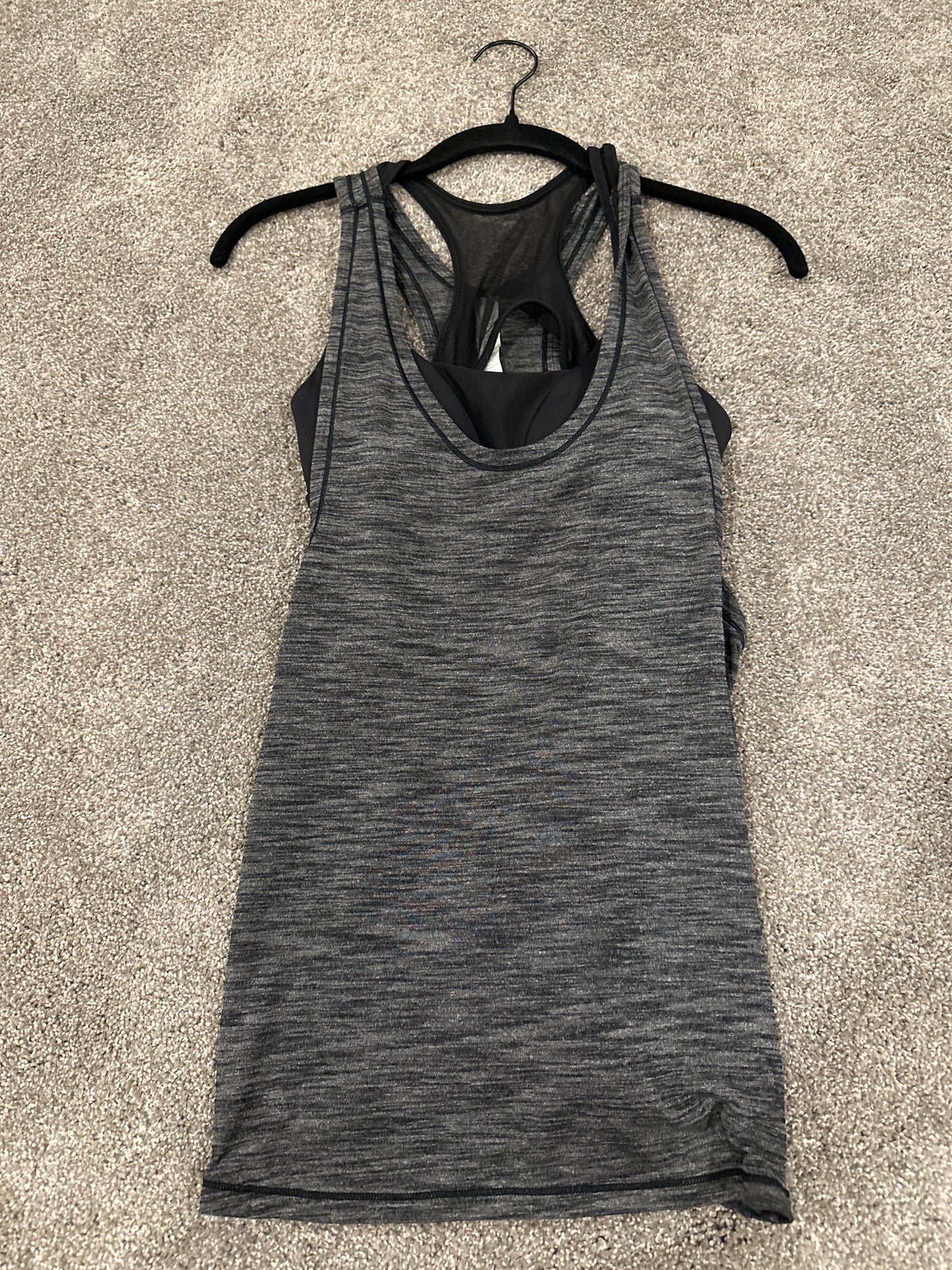 #81A Lululemon Glide and Stride Tank Sz 6 Top