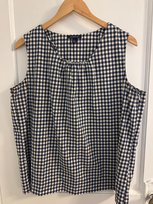 #152 - PRICE REDUCED Lands End Gingham Shirt Sleeveless Blue/ White L