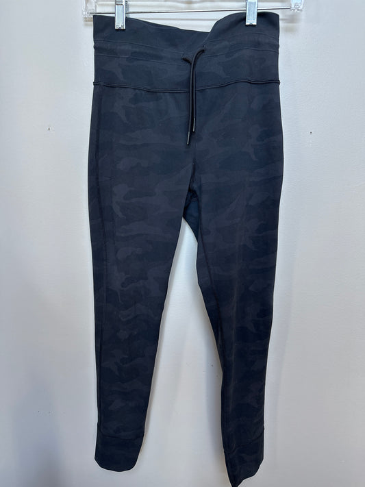 #133 Vuori Women’s Camo Sz XS Leggiings Joggers