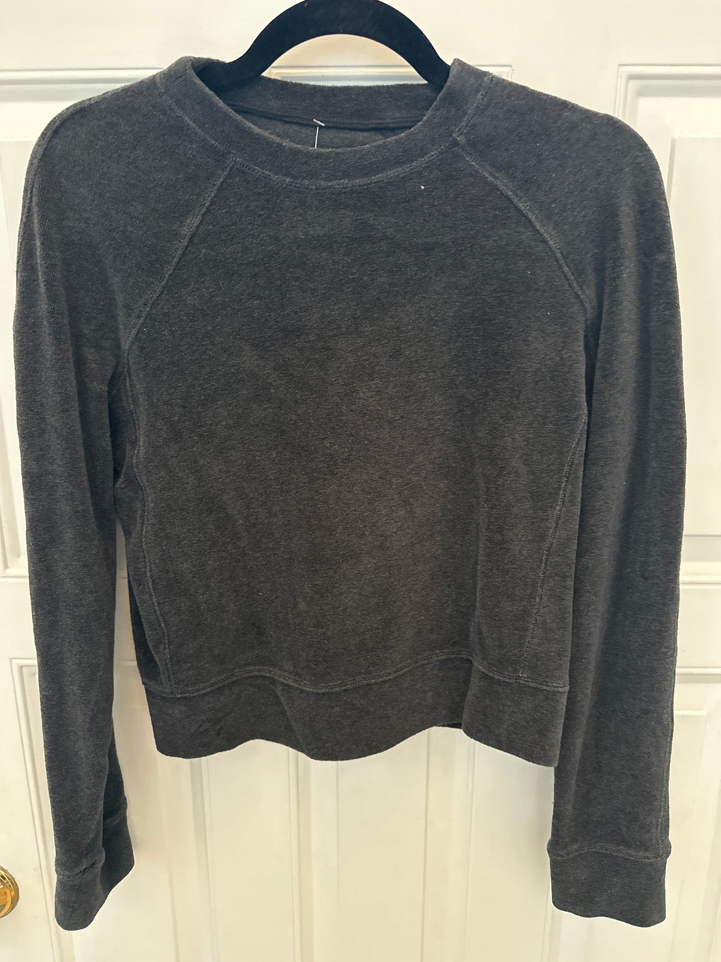 #81A Lululemon Sz 2 (no size dot) Velour Sweatshirt  Creneck