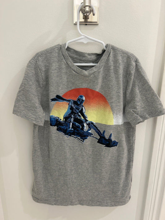 Seller #60, Boy's Mandalorian Tshirt, Youth large