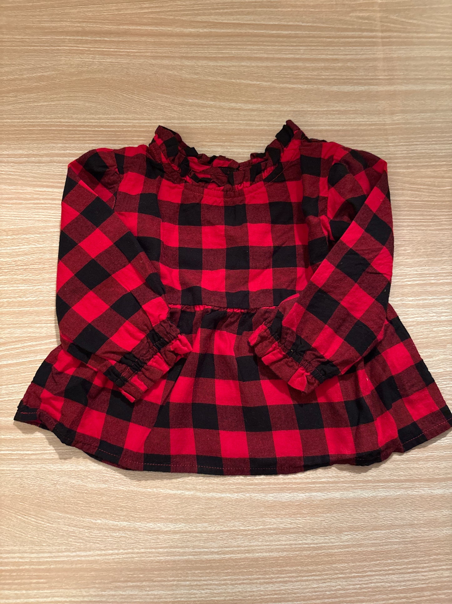 #102 GAP Black and Red Plaid Girls Peplum Flannel Top Size 3 Years