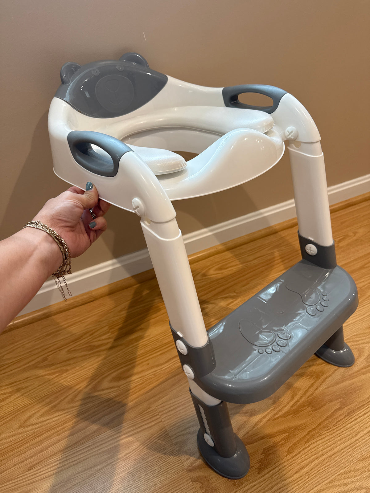 #87 potty seat with foldable stepstool